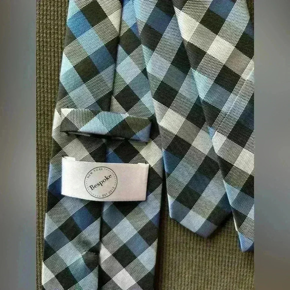 NWOT - Kohl’s Bespoke Blue Plaid Necktie - Picture 3 of 3